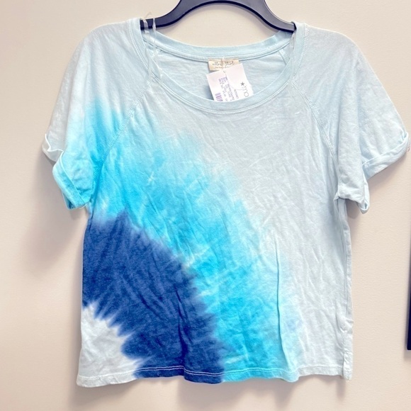 ULTRA FLIRT Blue Rolled Cuffs Vented Hem Short Sleeve T-Shirt Juniors L New - Picture 7 of 8